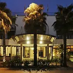 Boutique Esplanade Hotel