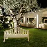 Boutique Esplanade 4* بييسْتوم