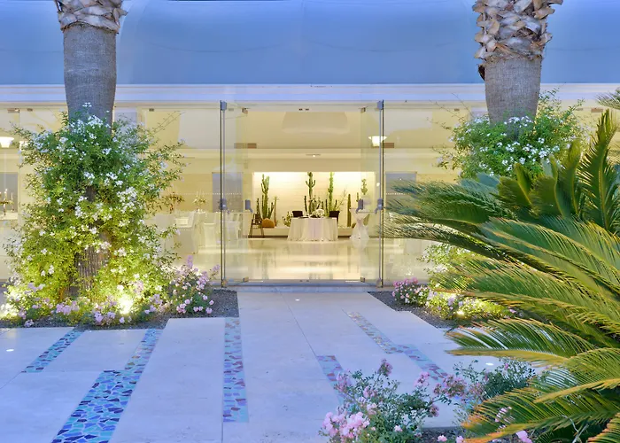 Boutique Esplanade Hotel