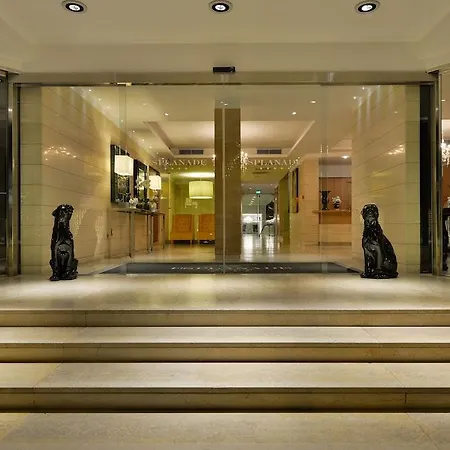 Boutique Esplanade Hotel