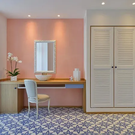 Boutique Esplanade Paestum