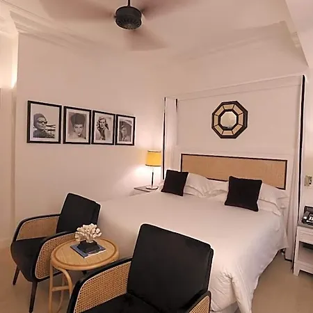 Boutique Esplanade Paestum