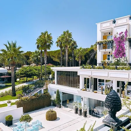 Boutique Esplanade Otel