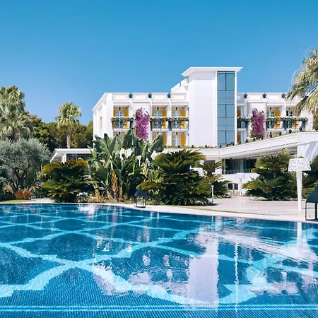 Boutique Esplanade Otel 4*